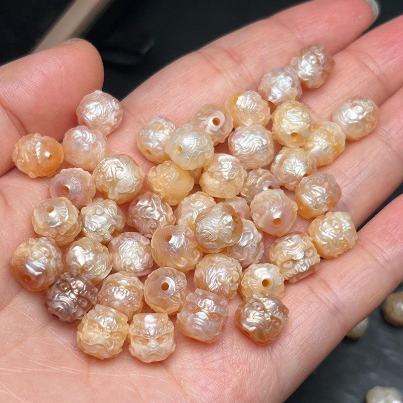 Belle Juri Pearl Carved Lion Head Bead