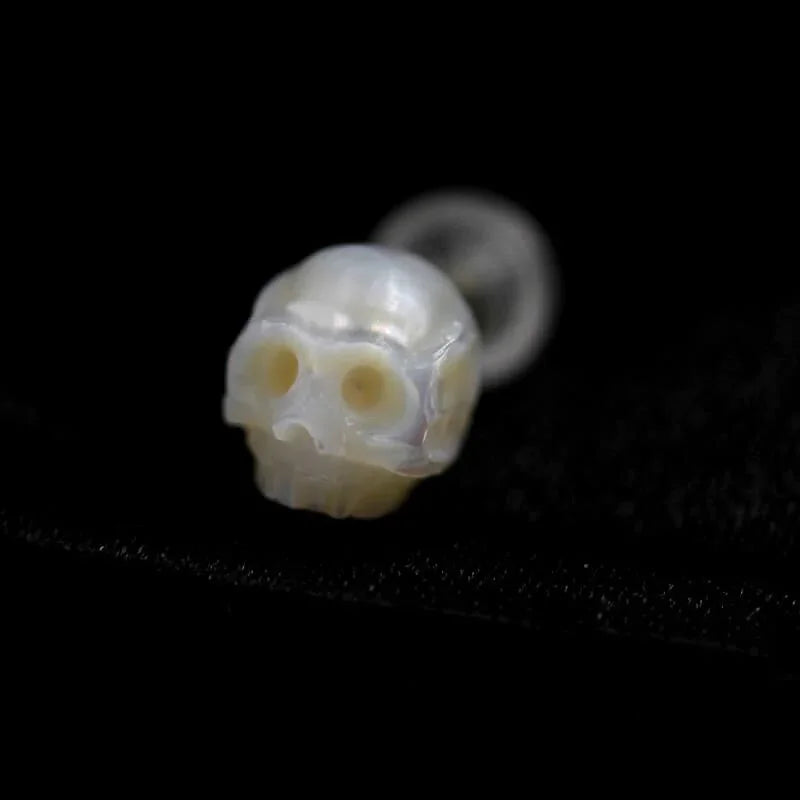 Belle Juri Minimalist Pearl Skull Earrings