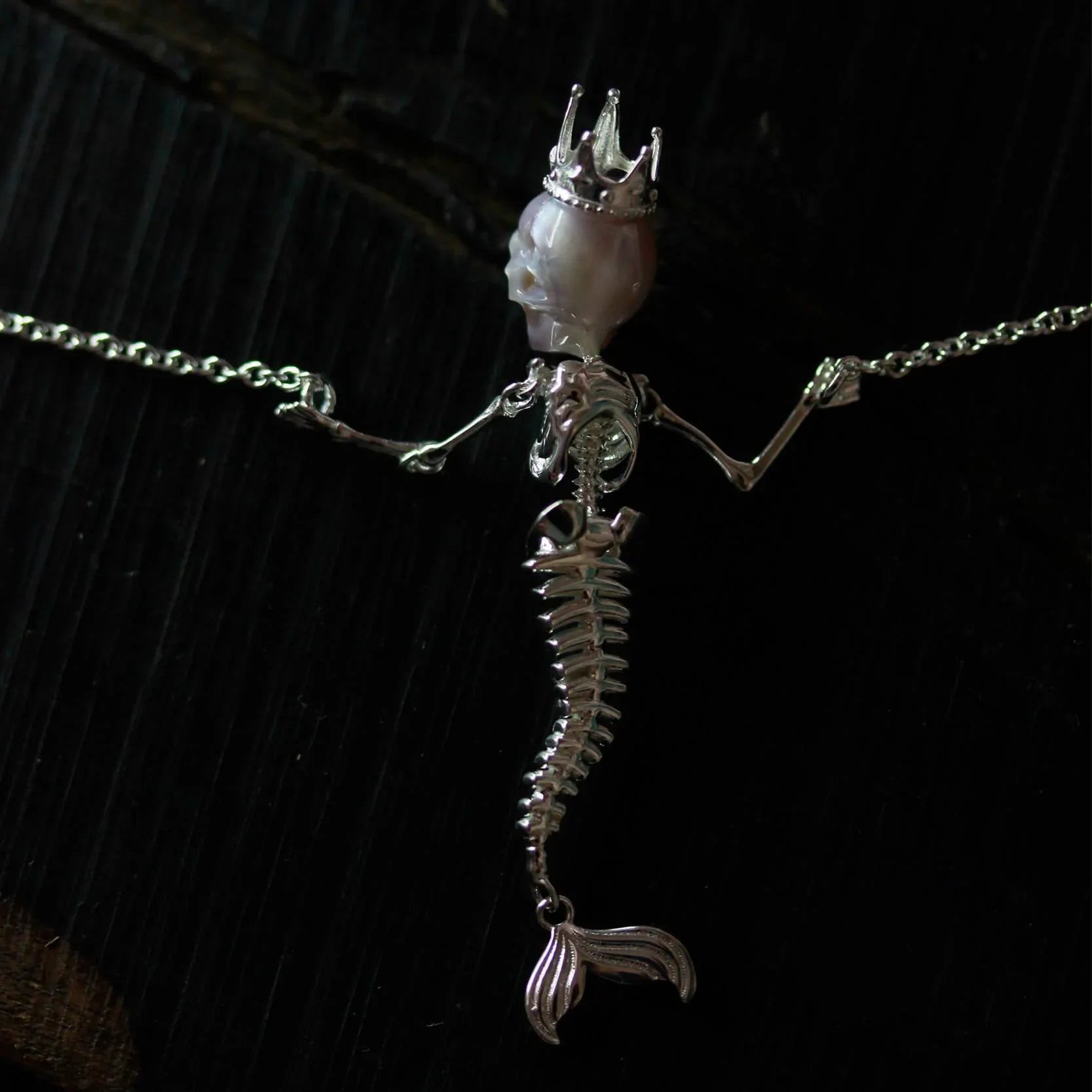 Belle Juri Mermaid Pearl Skull Necklace