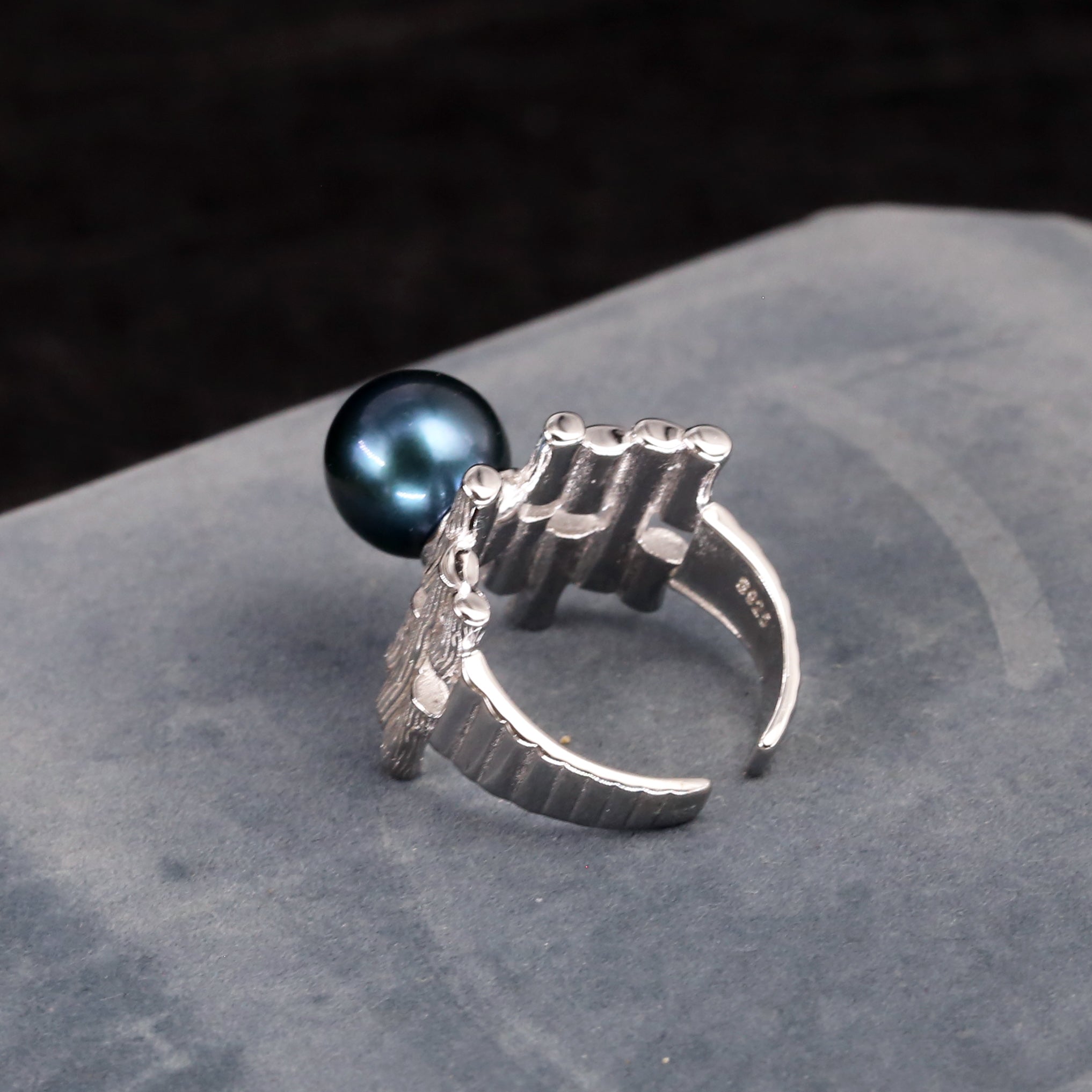 Black Tahitian Pearl Branch Ring