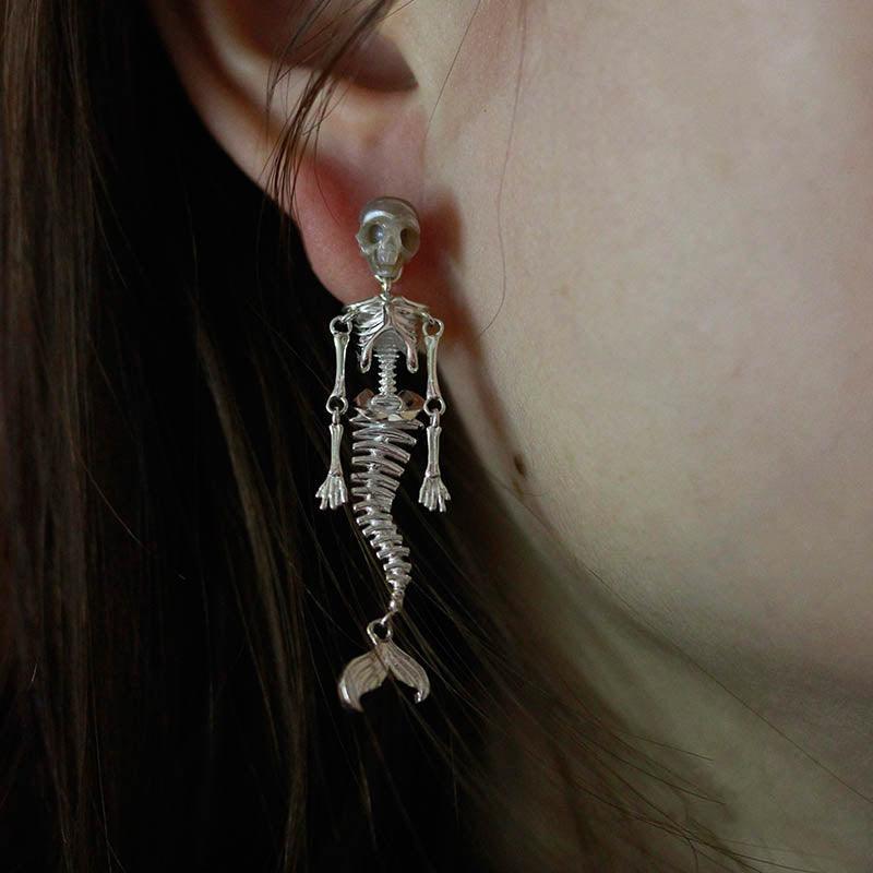 Belle Juri Bunny & Mermaid Pearl Skull Removable Earrings
