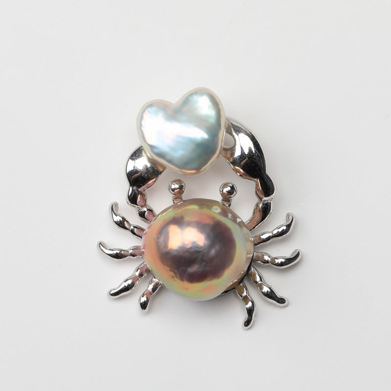 Crab Baroque Pearl Necklace