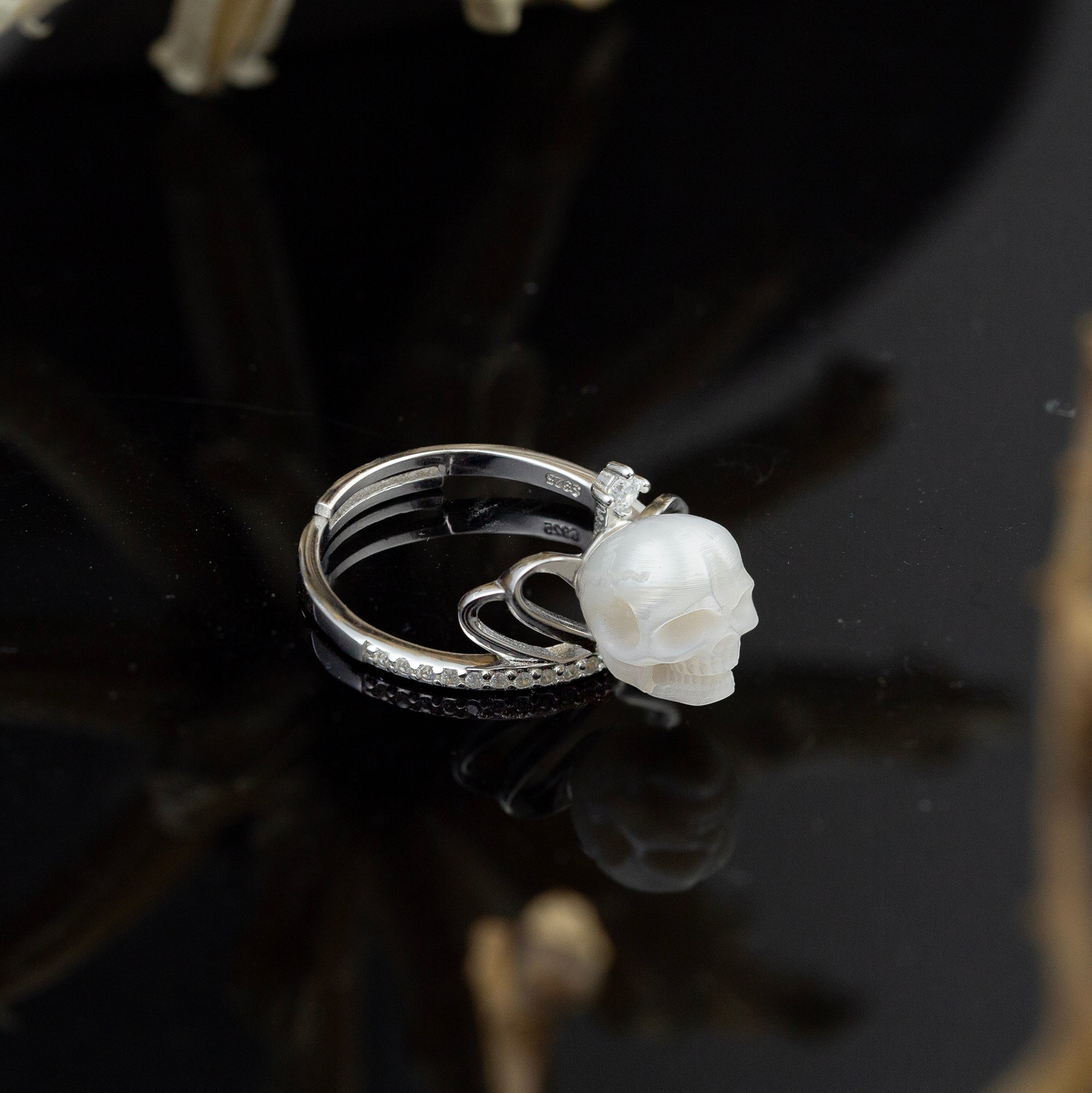 Crown Zirconia Pearl Skull Ring