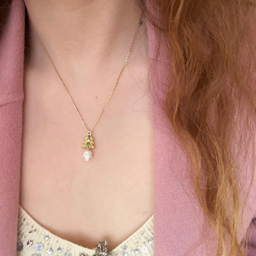 Collier de crâne de perle de Noël délicat