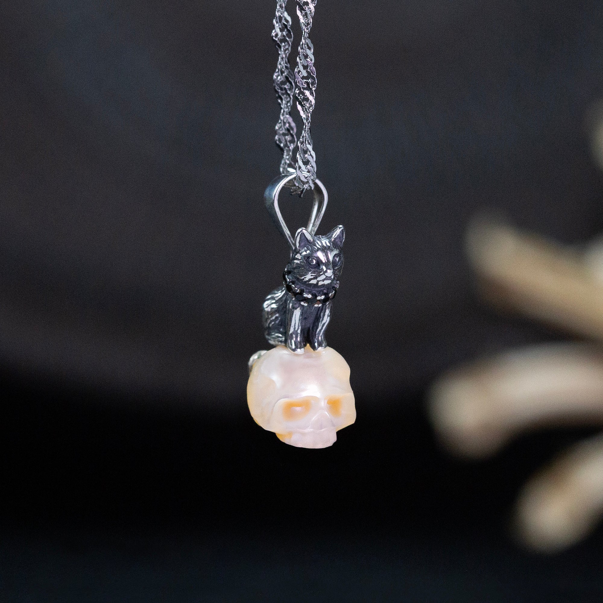 Distressed Celestial Cat Pearl Skull Necklace