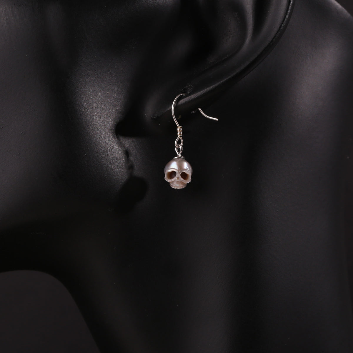 Minimalist Cranium Pearl Dangle Drop Earrings-Gray