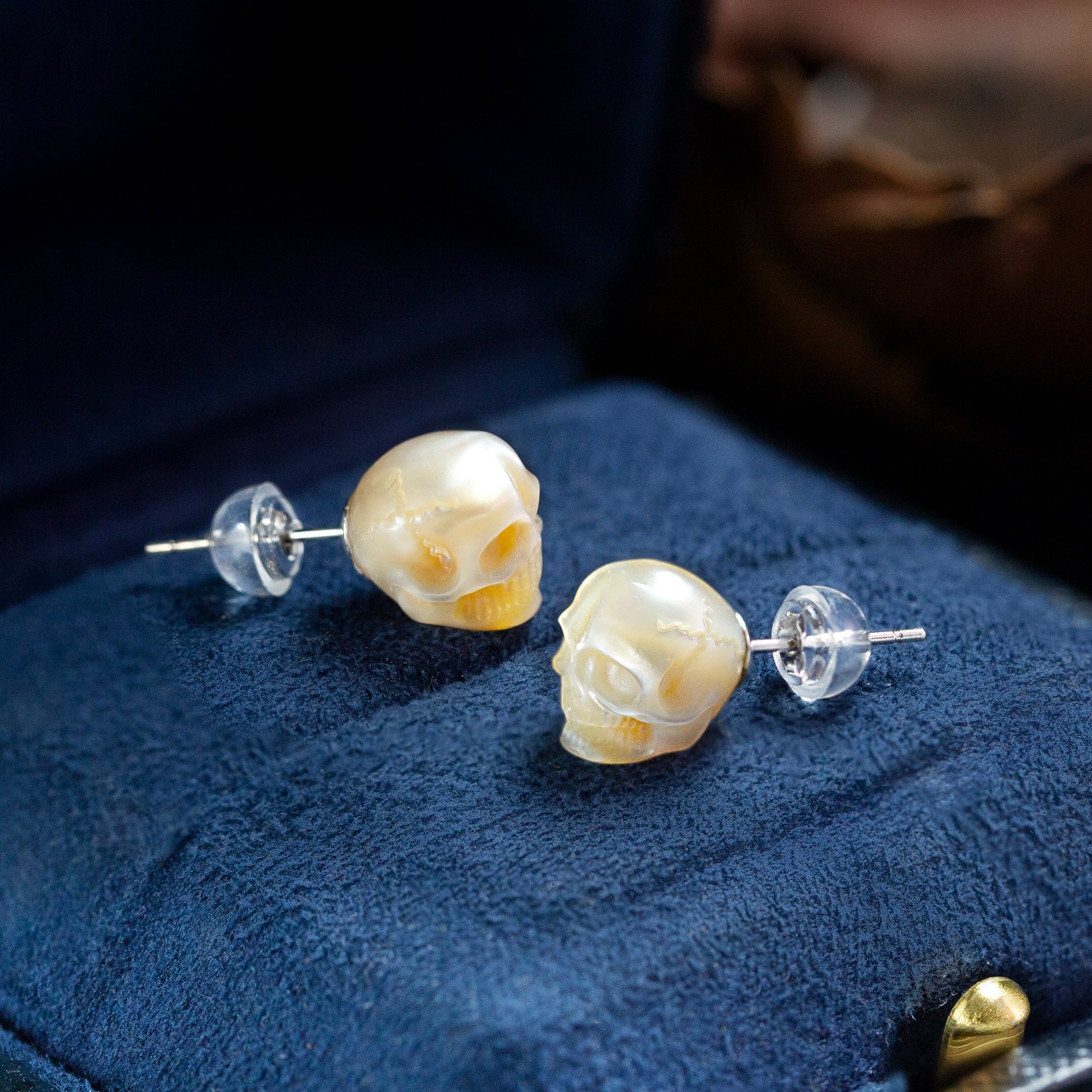 Gothic Mystery Minimalist Pearl Skull Stud Earrings