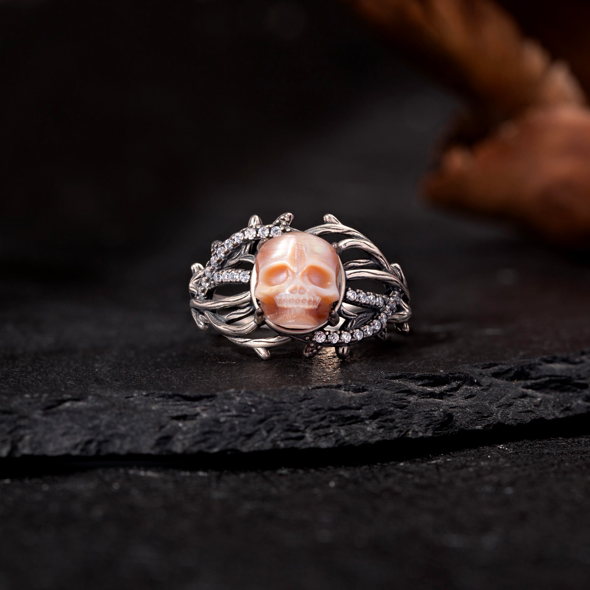 Gothic Pearl Skull Vine Branches Twist Inlaid Ring