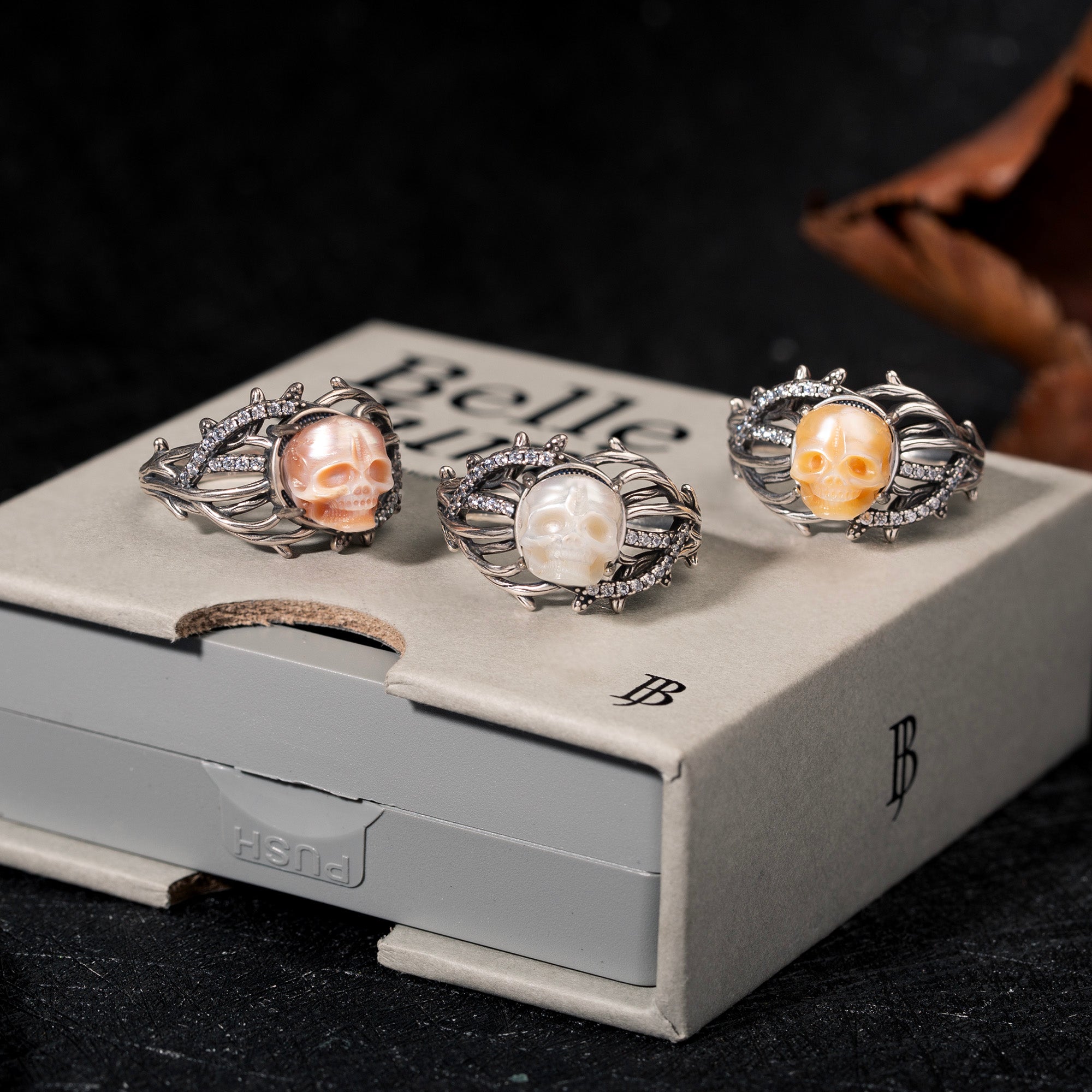 Gothic Pearl Skull Vine Branches Twist Inlaid Ring