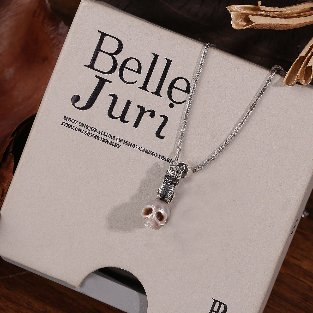 Distressed Celestial Cat Cranium Pearl Necklace-Gray