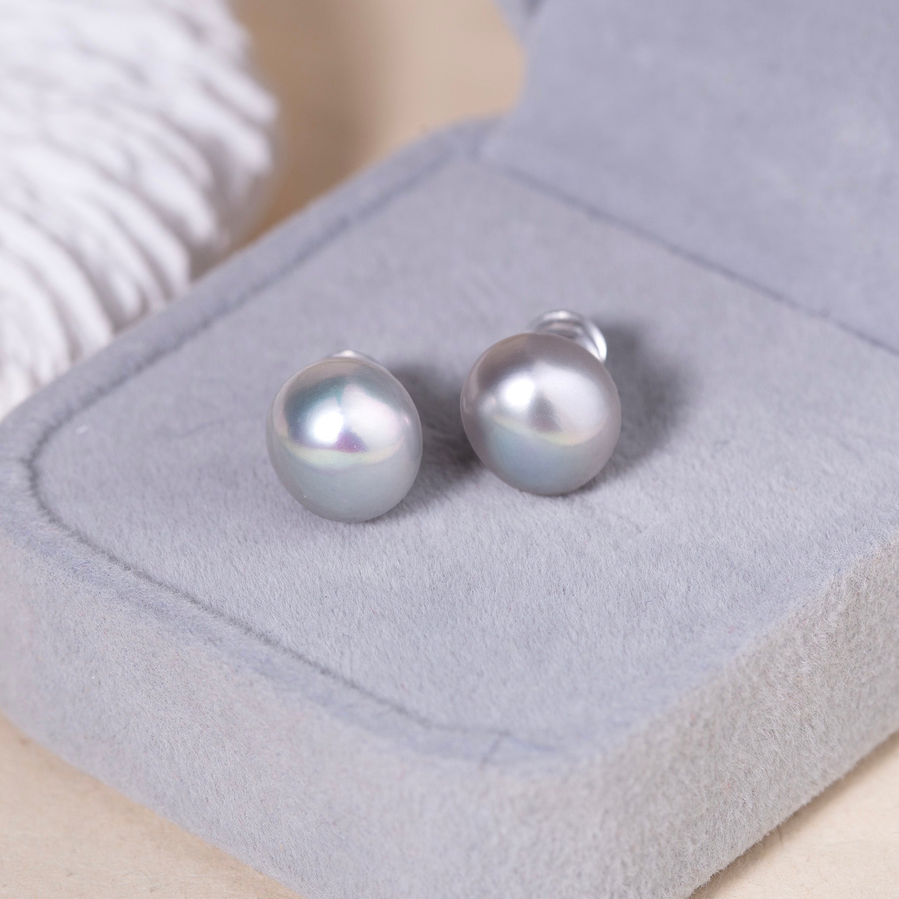 Grey Baroque Pearl Studs Earrings