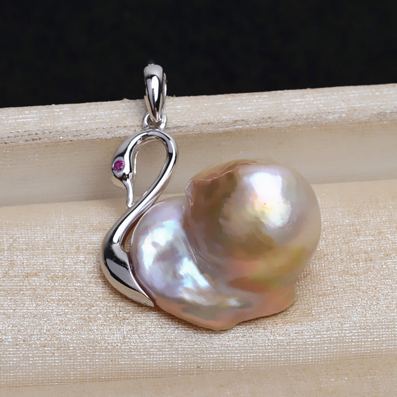 Handcrafted Swan Baroque Pearl Necklace