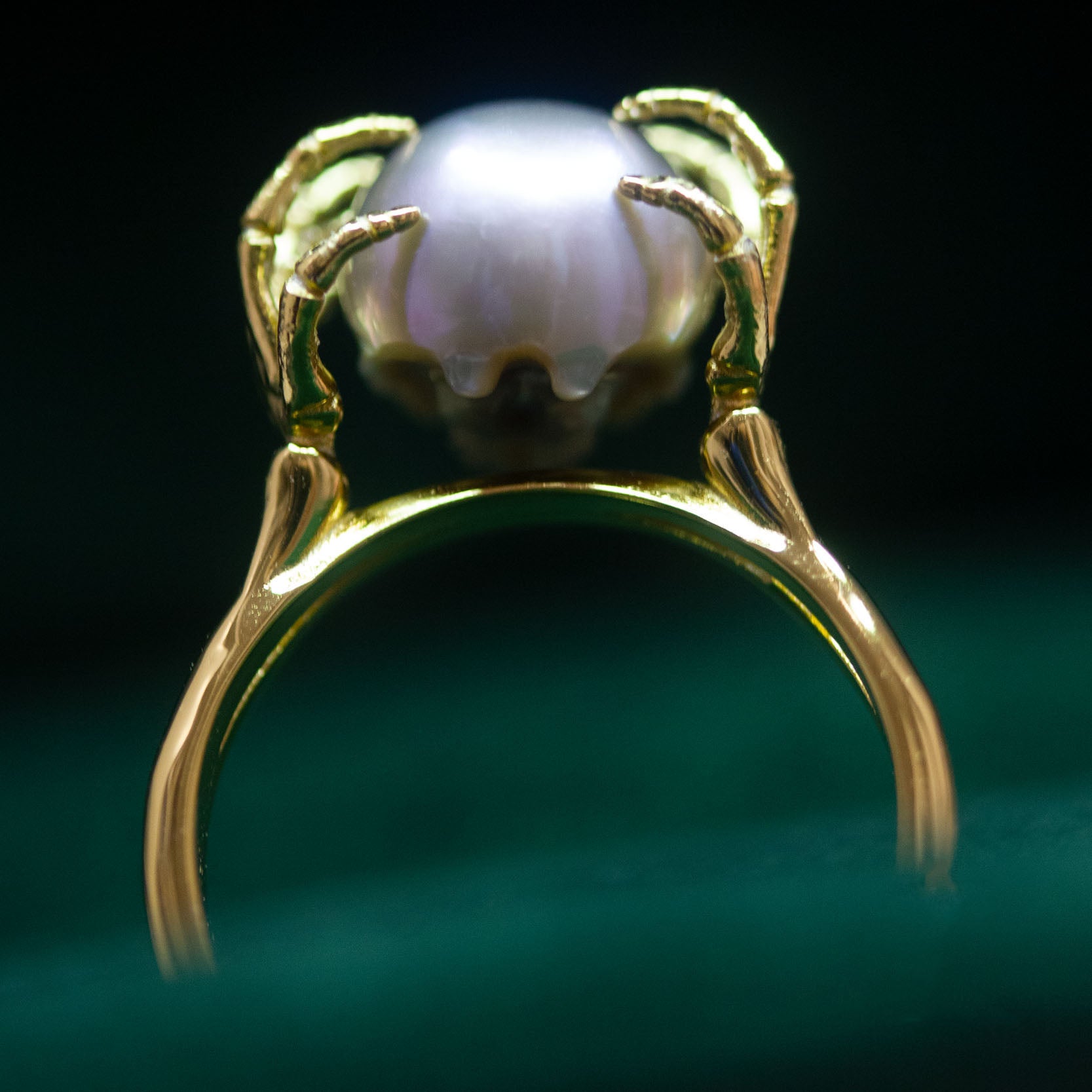 Heart Eyes Be A Thinker Pearl Cranium Ring