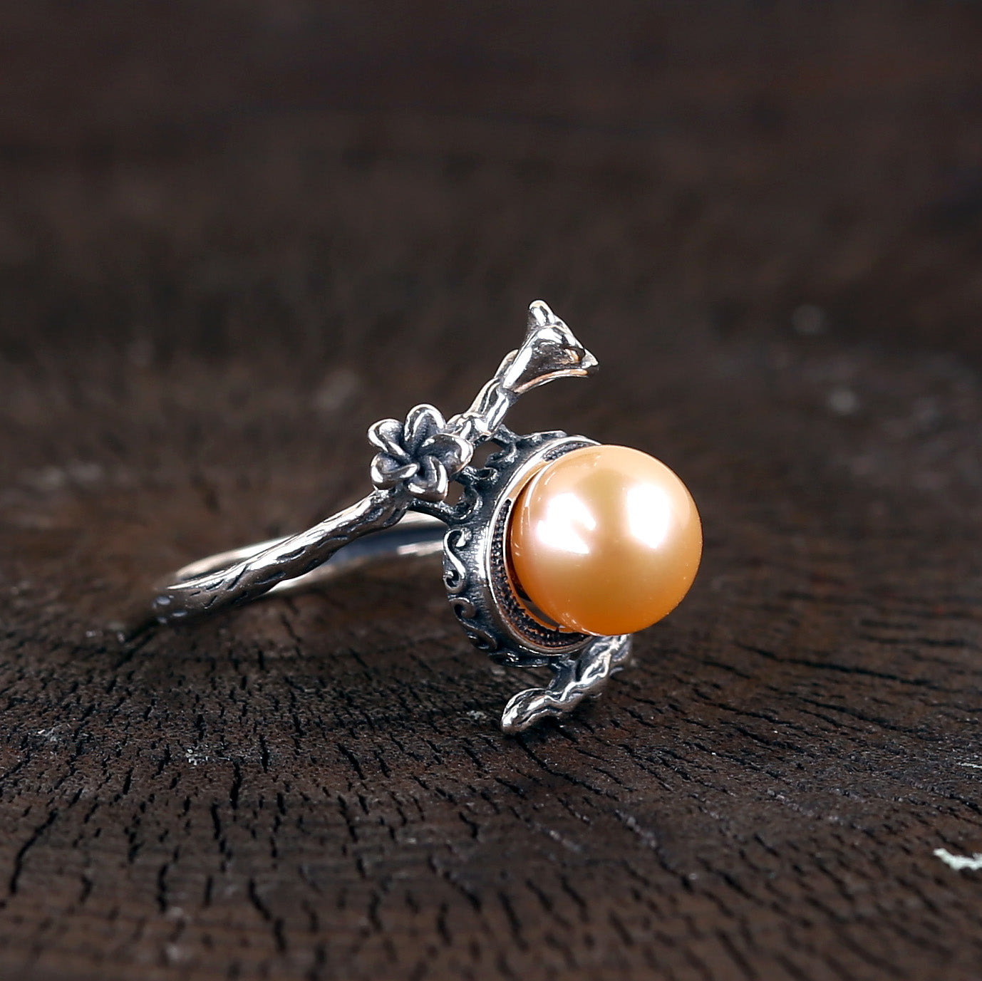 Memento Mori Flower Vine Branch Pearl Ring