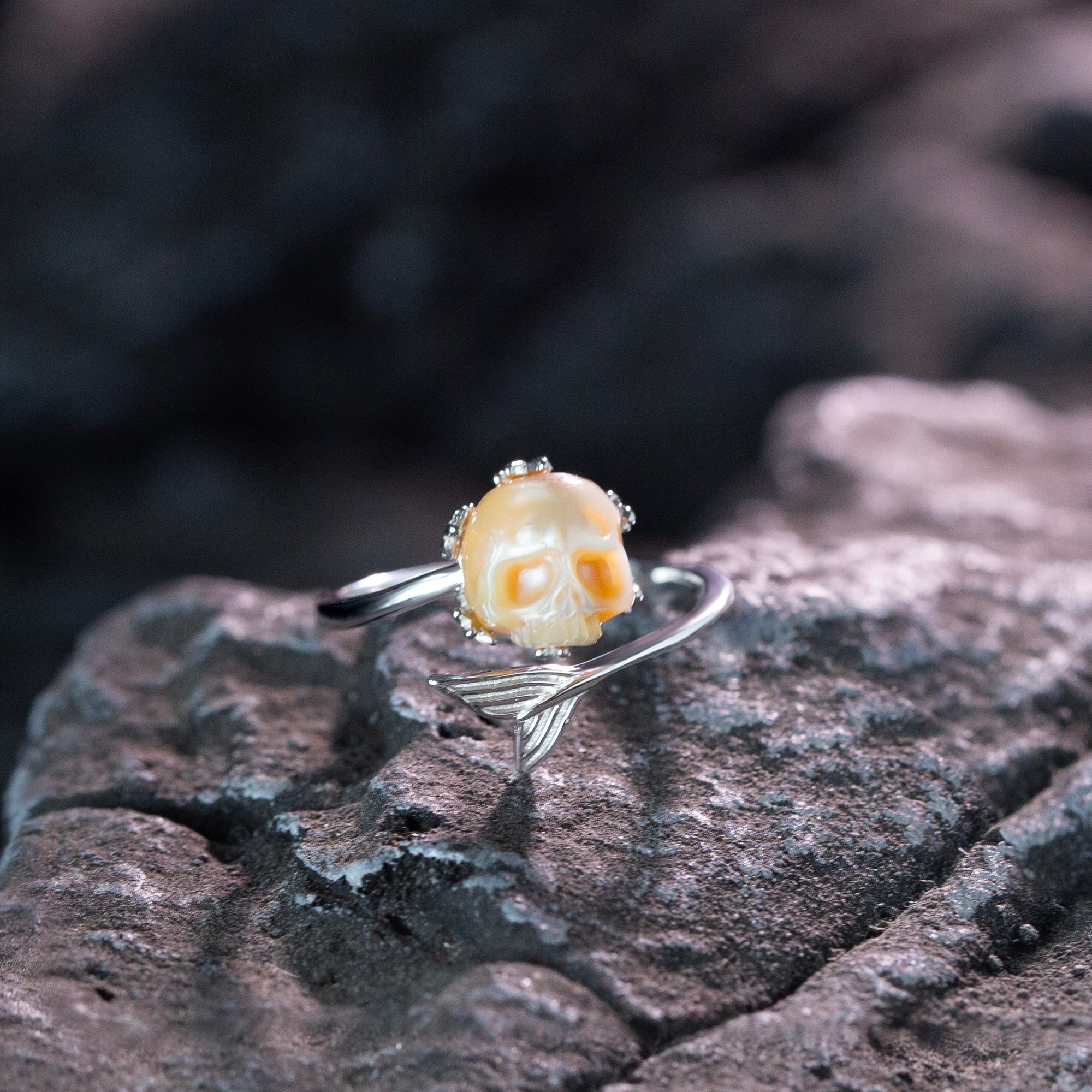 Mermaid Princess Tail Pearl Skull Ring