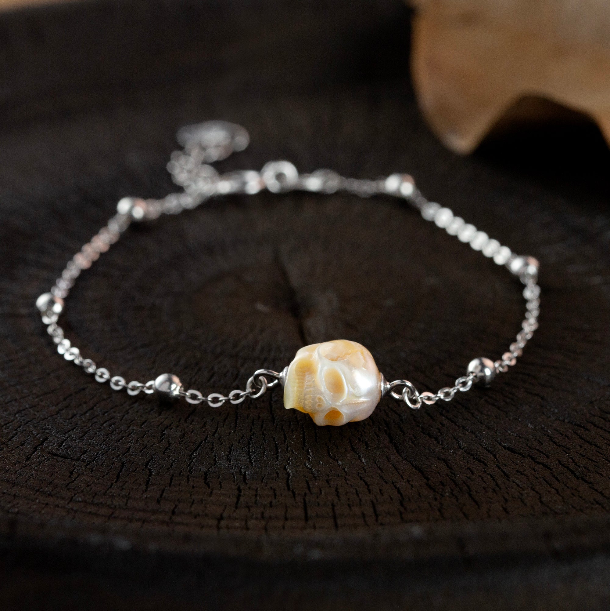 Minimalist Pearl Skull Chain Bracelet