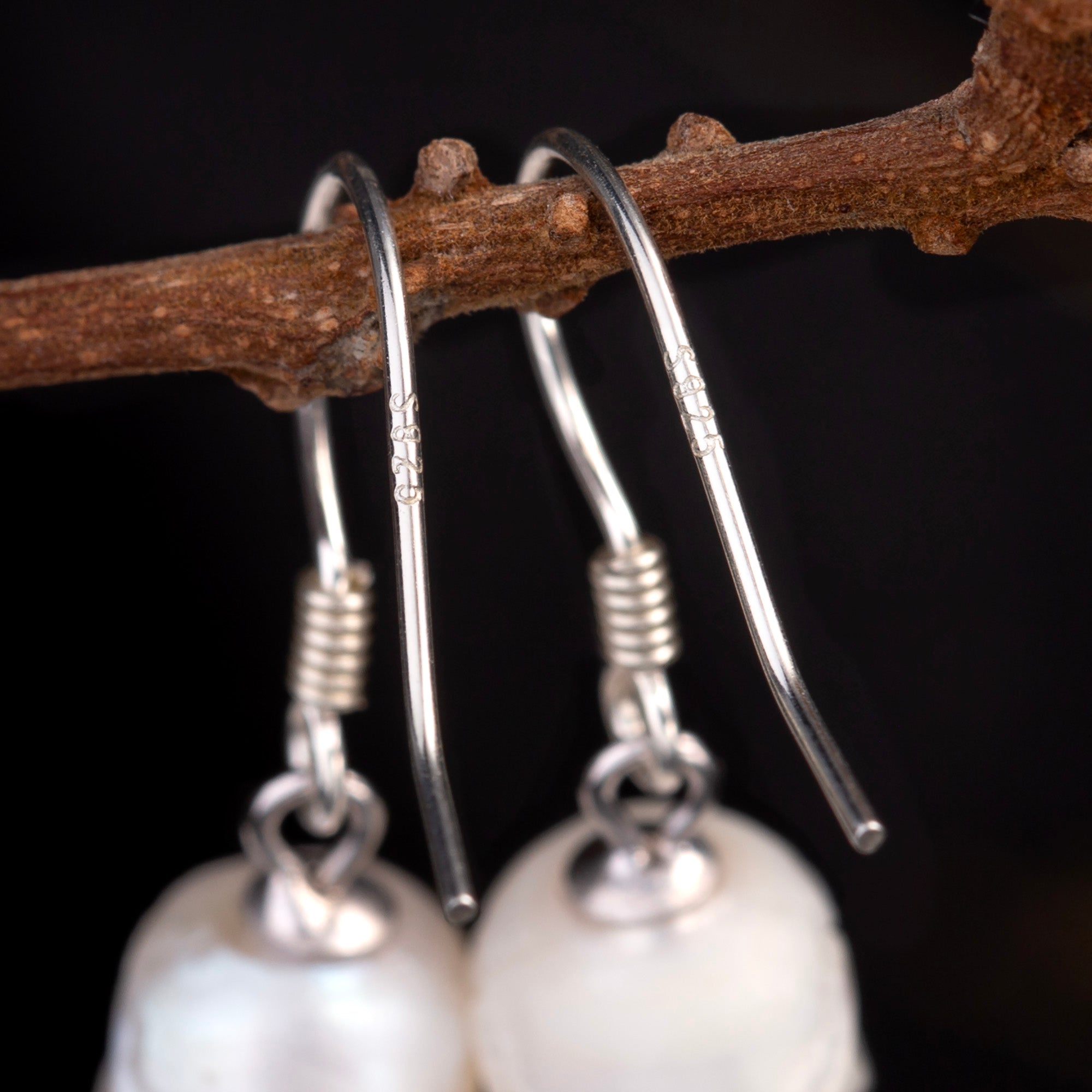 Minimalist Skull Pearl Dangle Drop Earrings