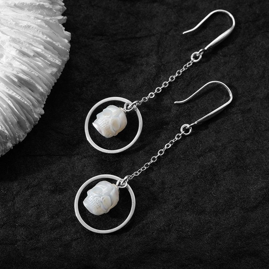 Belle Juri Pearl Skull Round Openwork Earrings