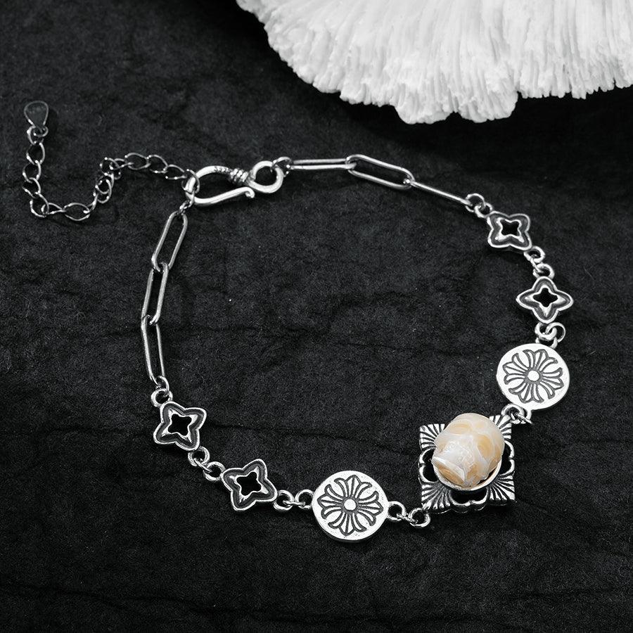 Belle Juri Pearl Skull Vintage Gothic Bracelet