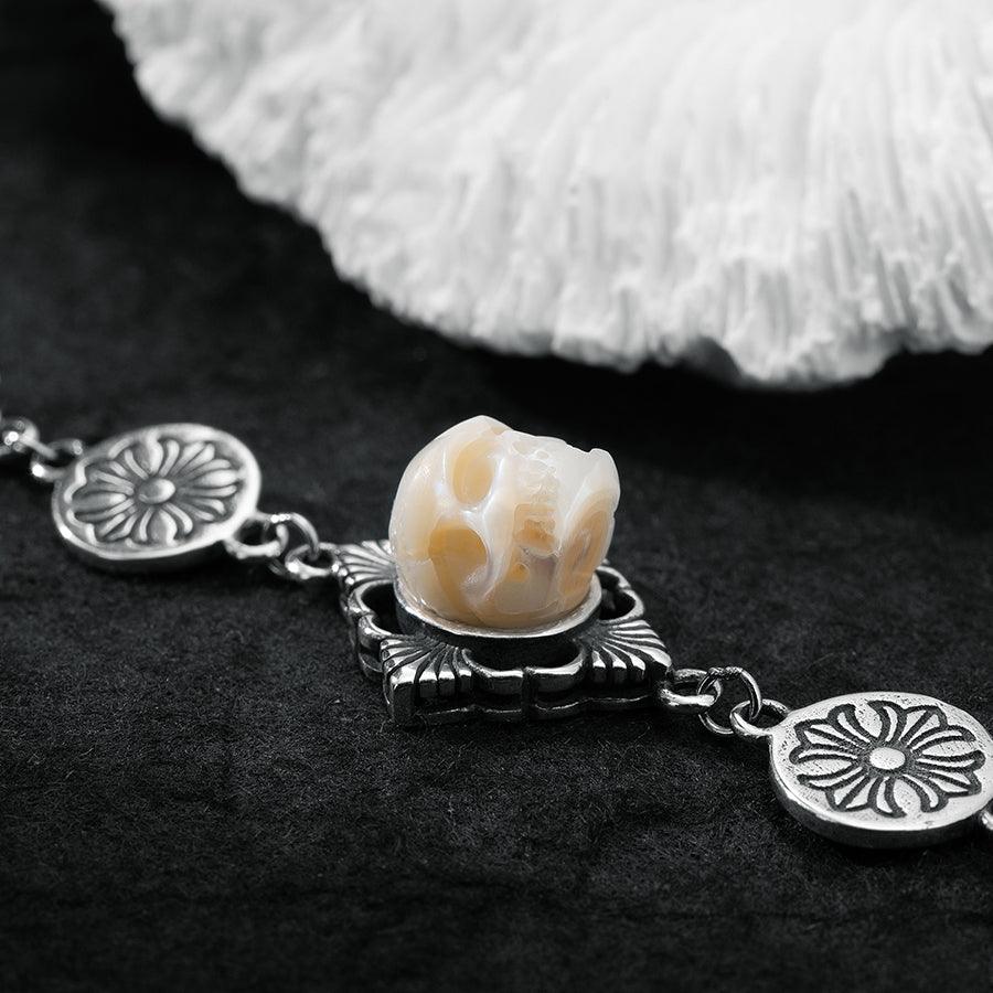 Belle Juri Pearl Skull Vintage Gothic Bracelet