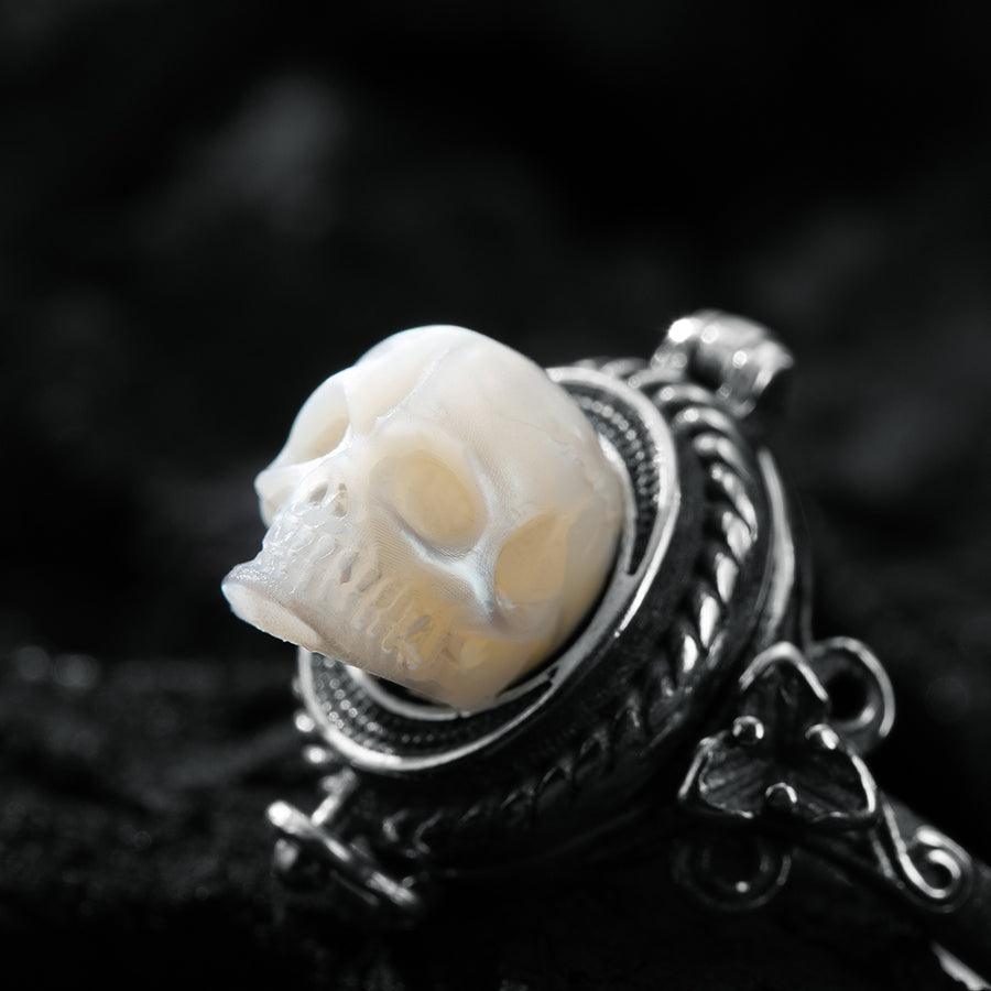 Belle Juri Pearl Skull Vintage Pillbox Ring