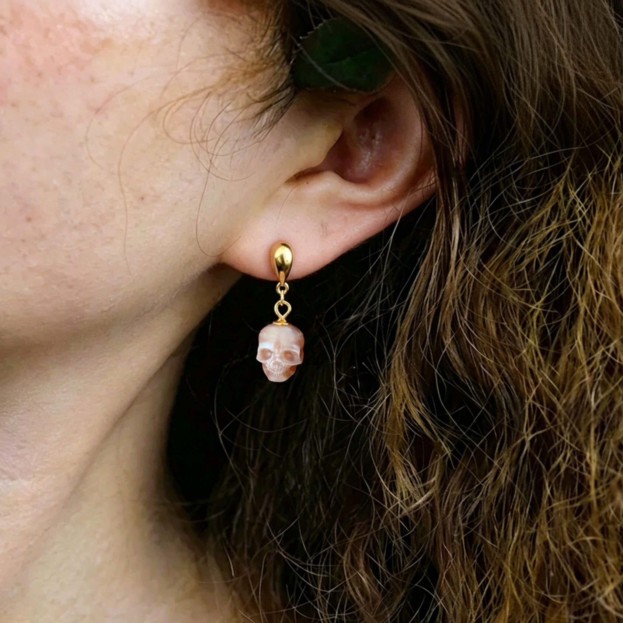 Pearl Skull Simple Teardrop Drop Earrings