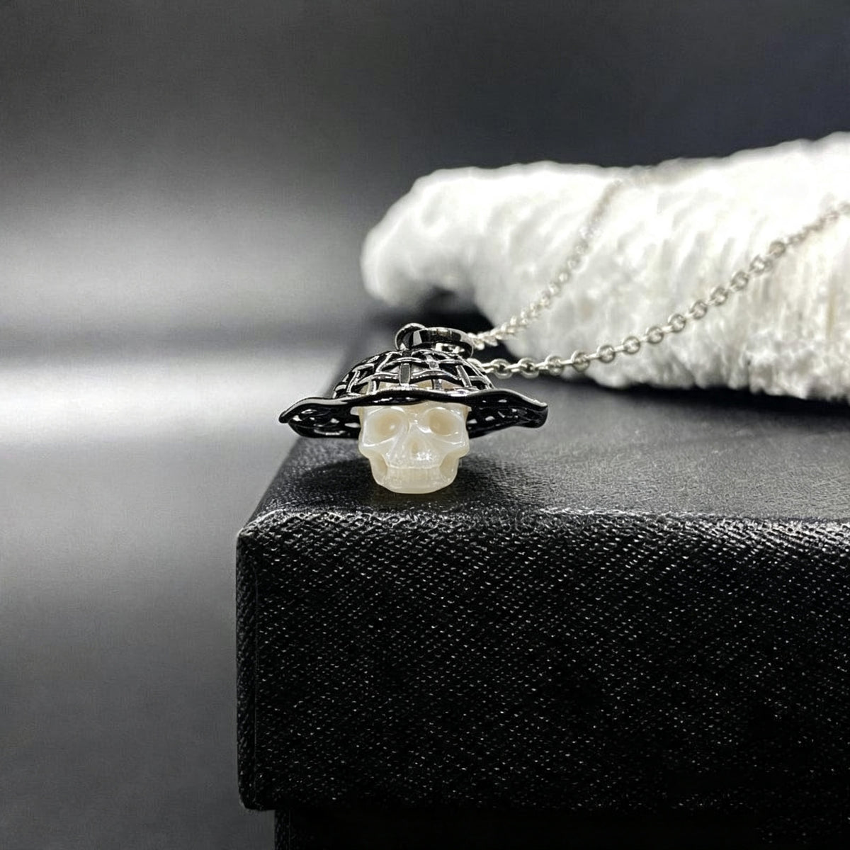 Pearl Skull Straw Hat Necklace