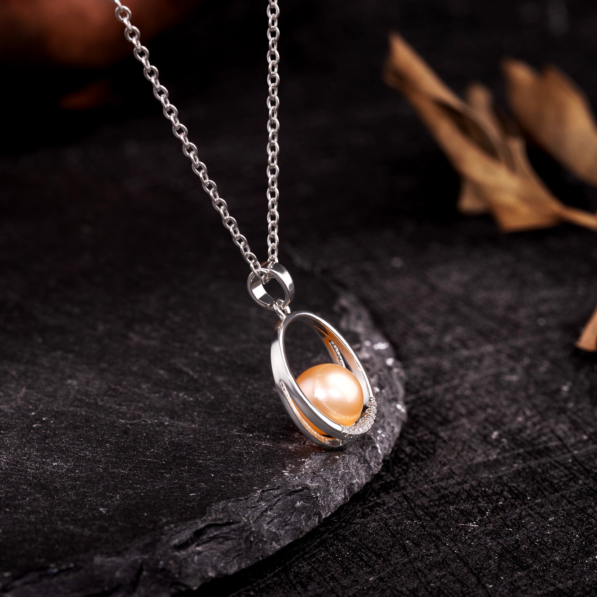 Pearl on Ring Band Pendant