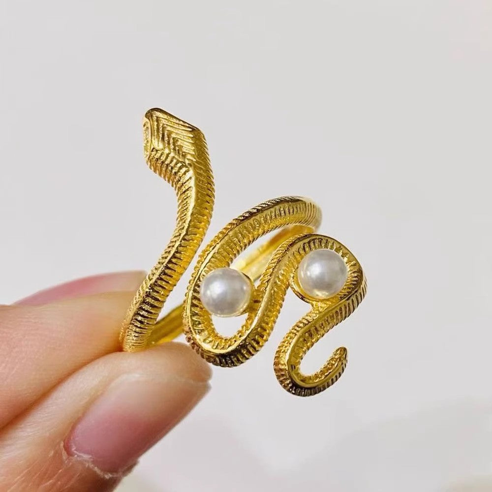 Serpentine Pearl Ring