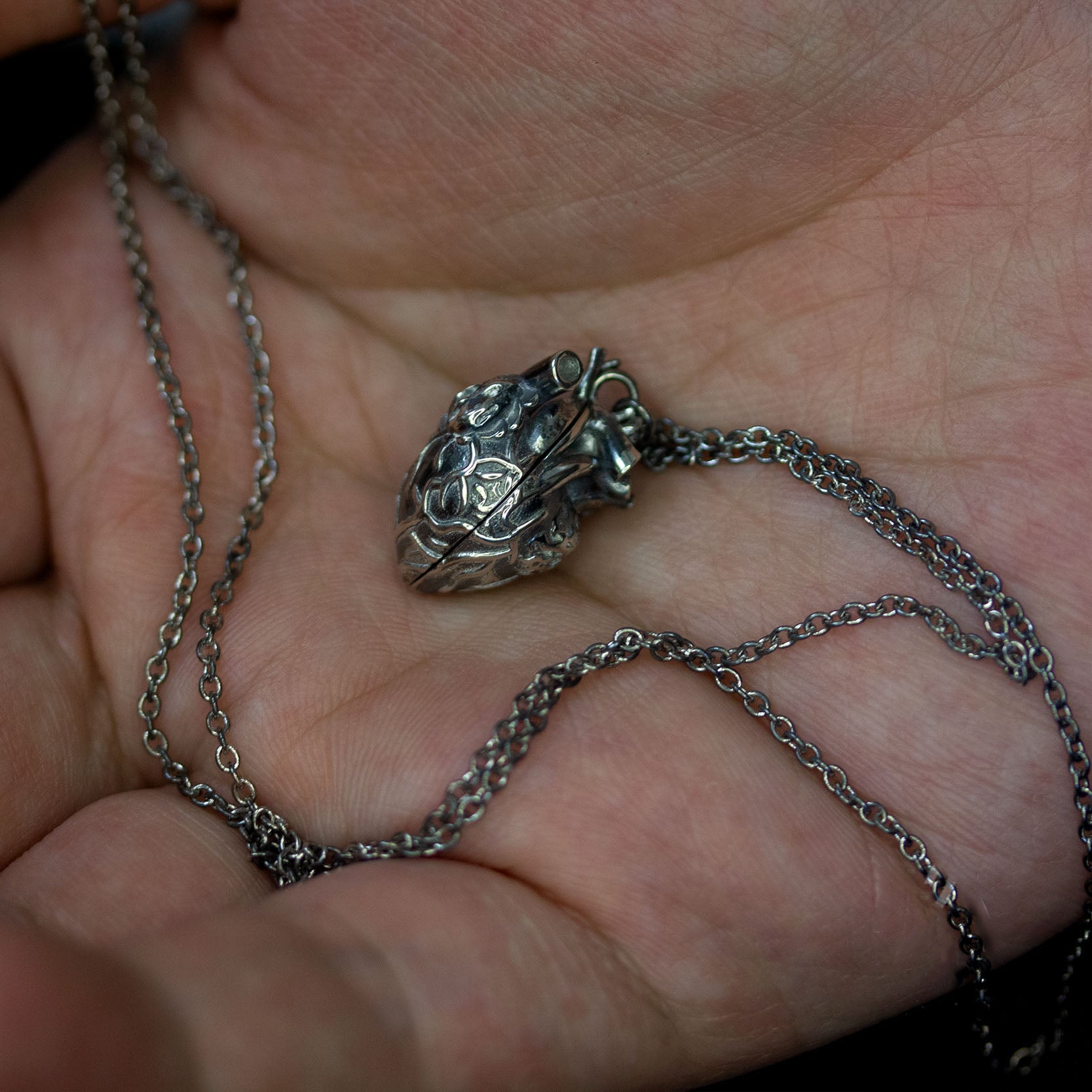 Soul in the Depths Openable Anatomical Heart Pearl Skull Necklace