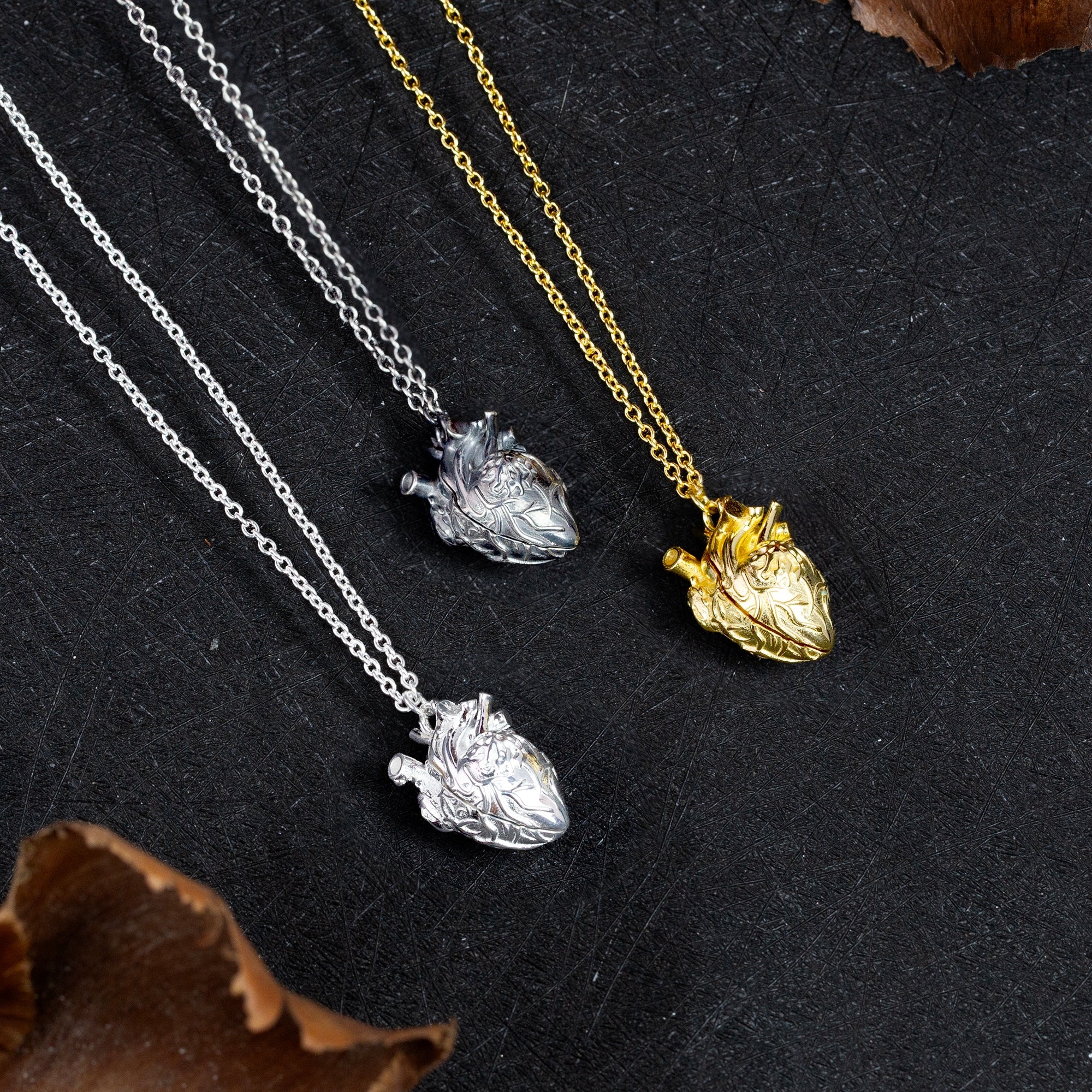 Soul in the Depths Openable Anatomical Heart Pearl Skull Necklace