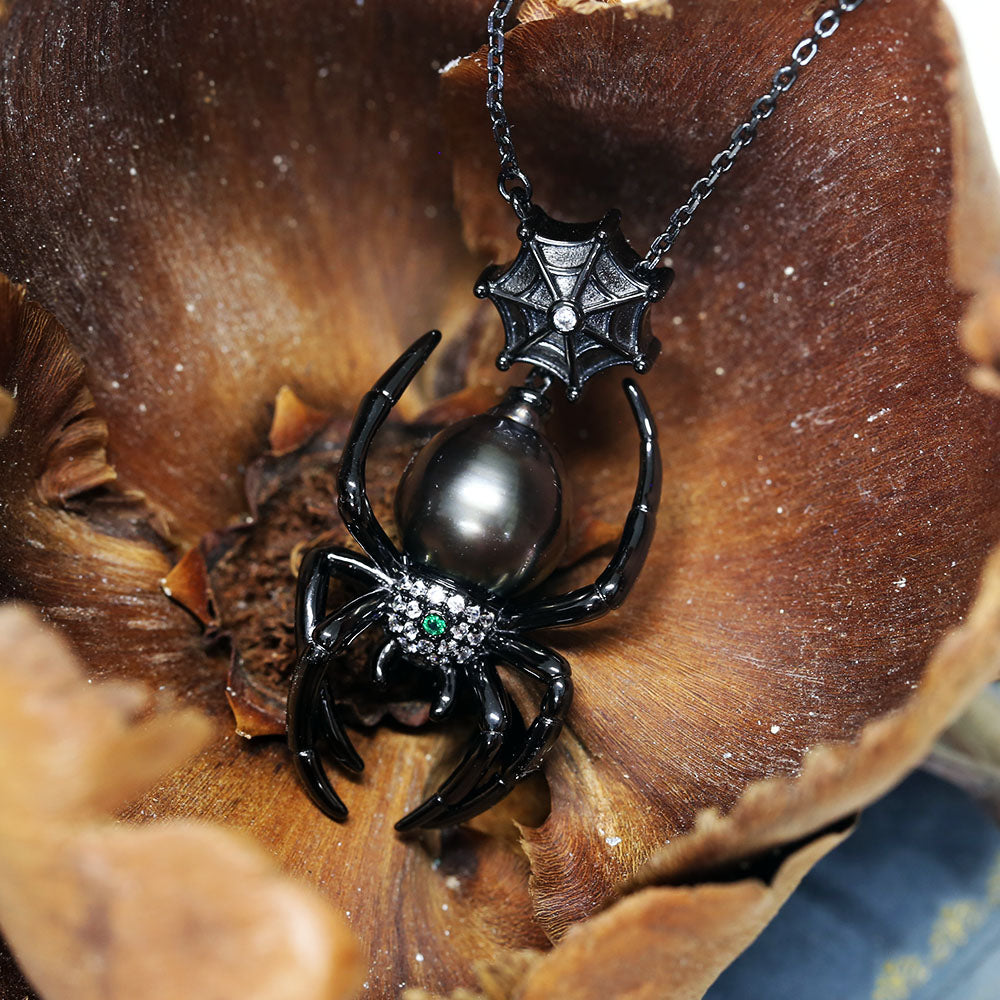 Spider Web Tahitian Pearl Necklace