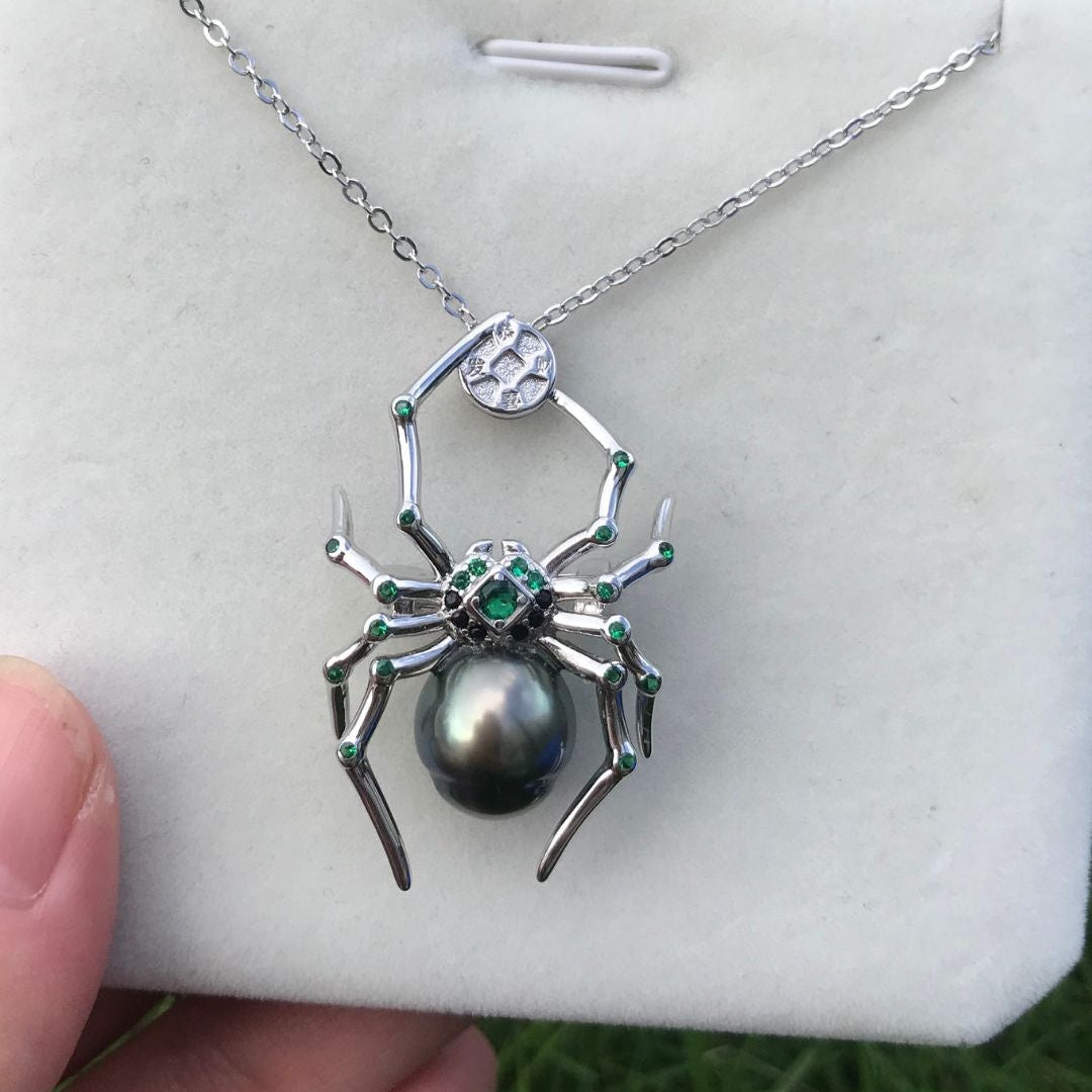 Spider Tahitian Pearl Pendant