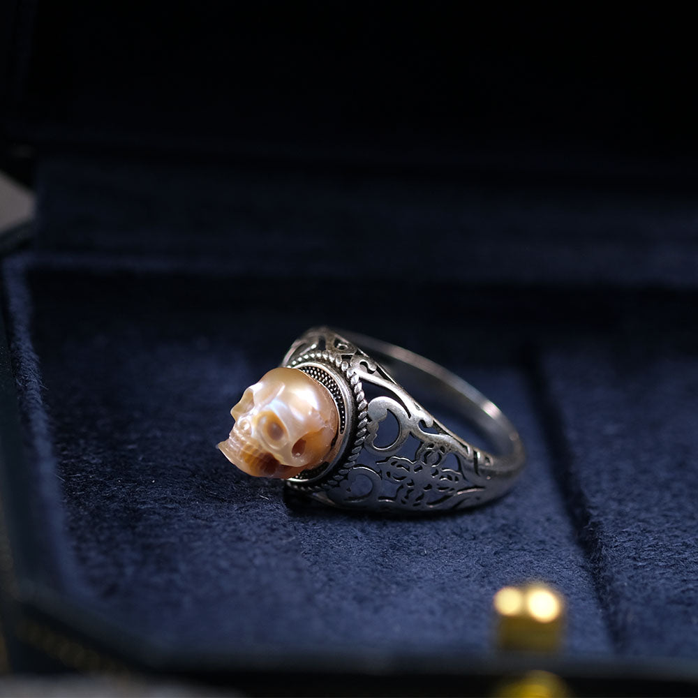 Vintage Pearl Skull Petal Openwork Hollow Carved Ring