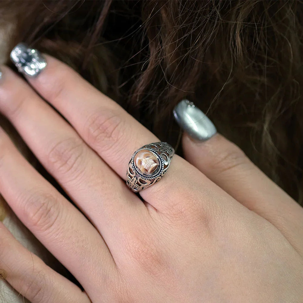 Vintage Pearl Skull Petal Openwork Hollow Carved Ring