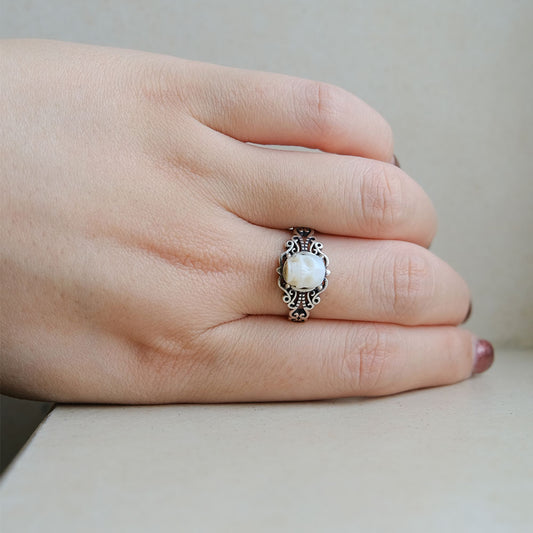 Vintage Pearl Skull Couple Ring