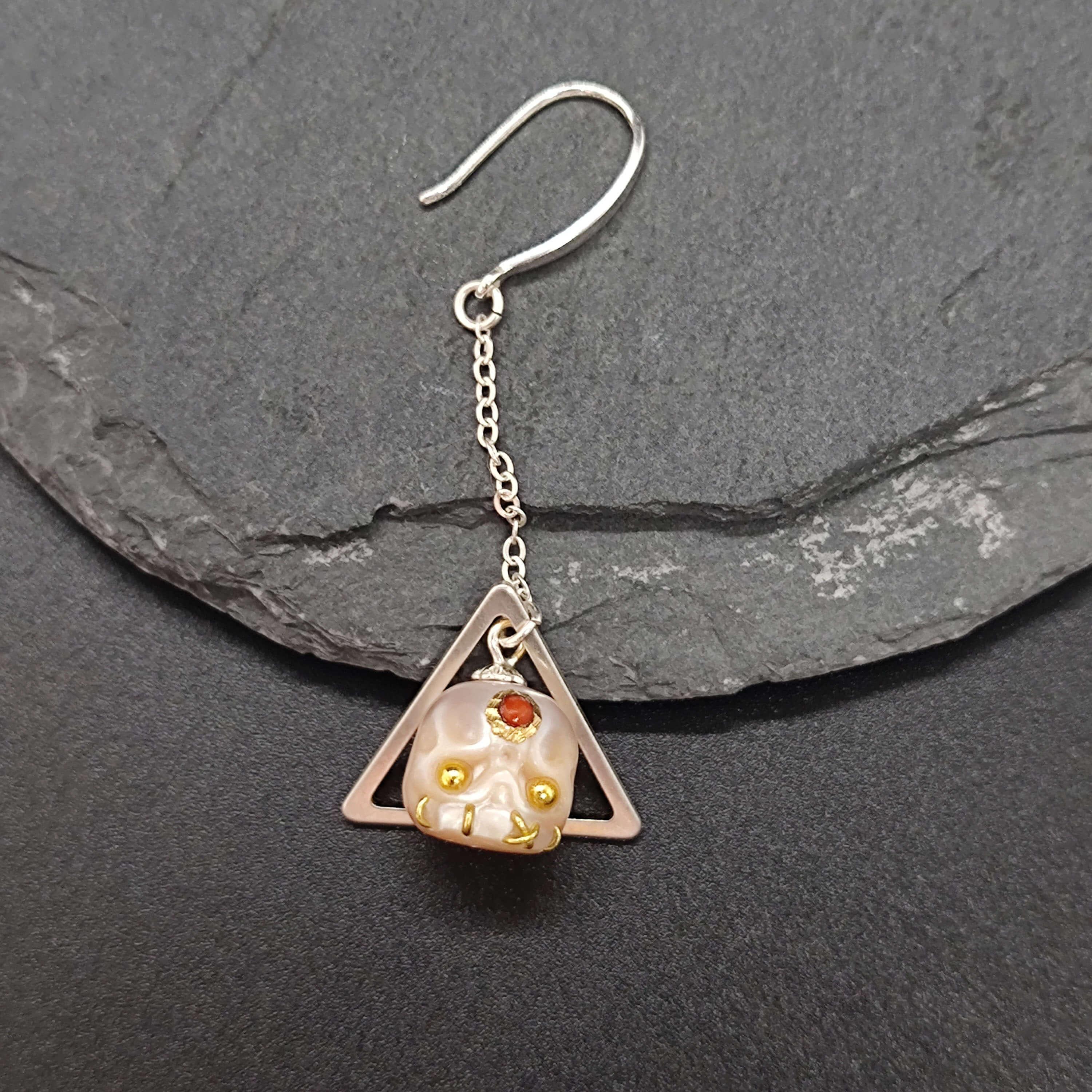 Belle Juri Golden & Black Eyes Śmaśana Triangle Drop Earrings