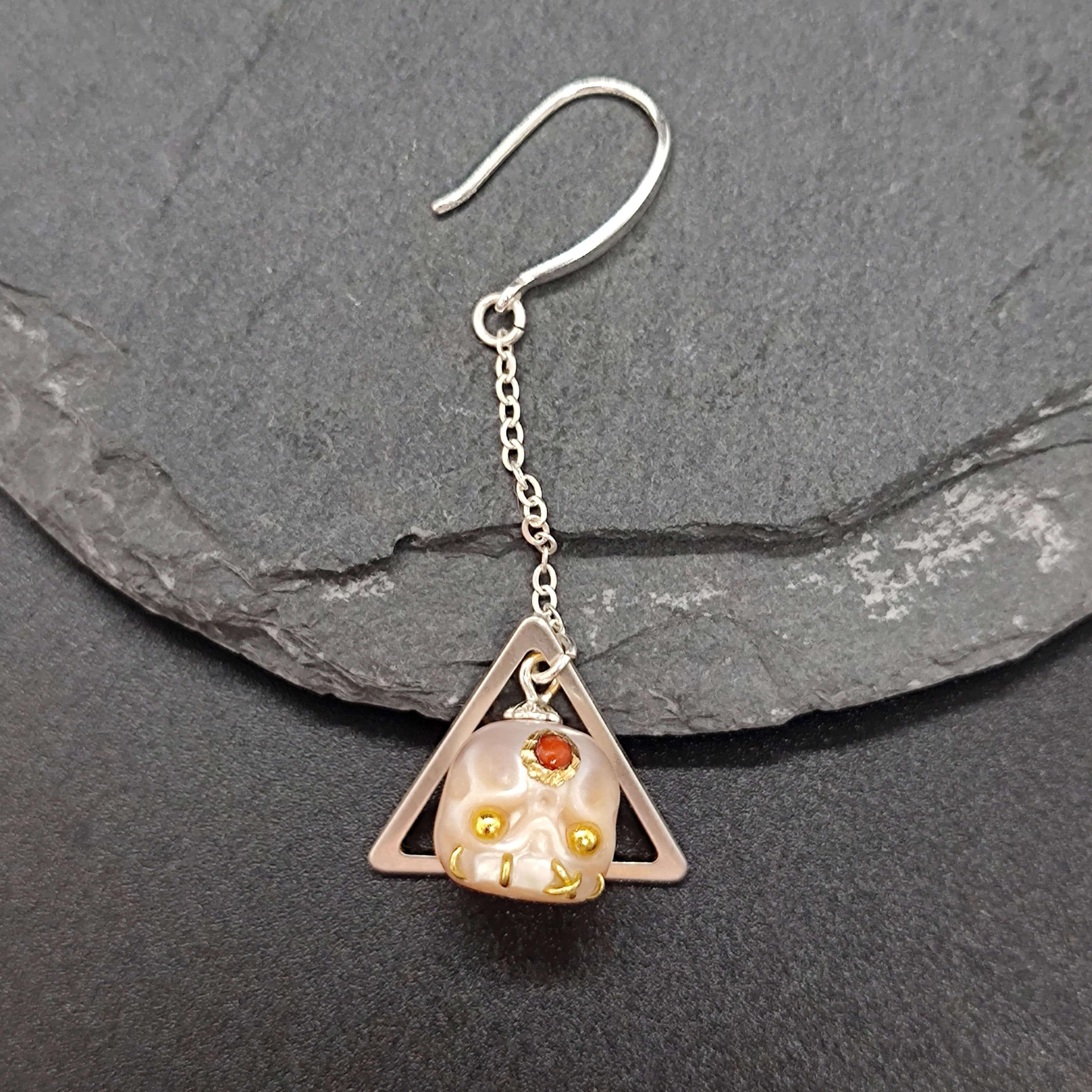 Belle Juri Golden & Black Eyes Śmaśana Triangle Drop Earrings