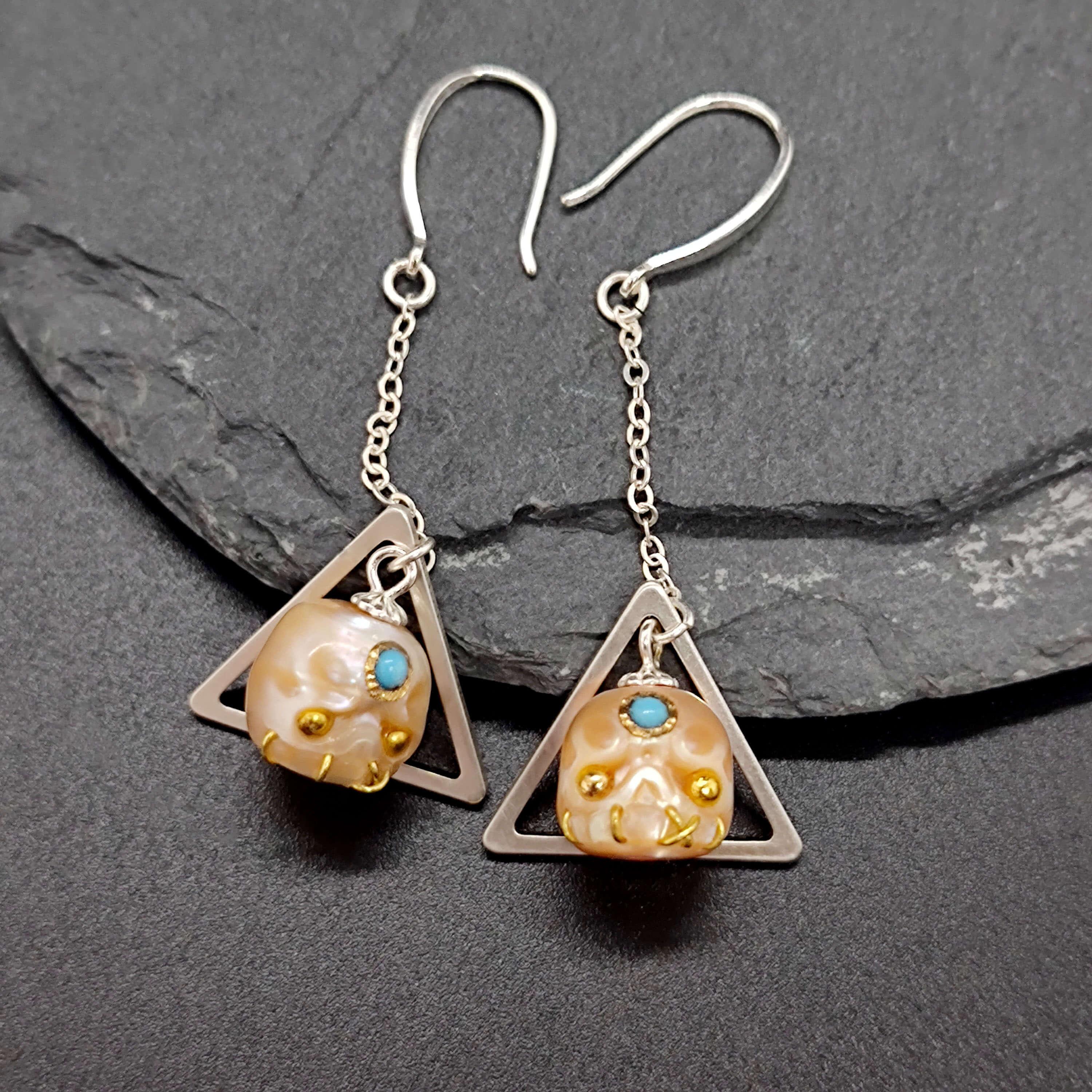 Belle Juri Golden & Black Eyes Śmaśana Triangle Drop Earrings