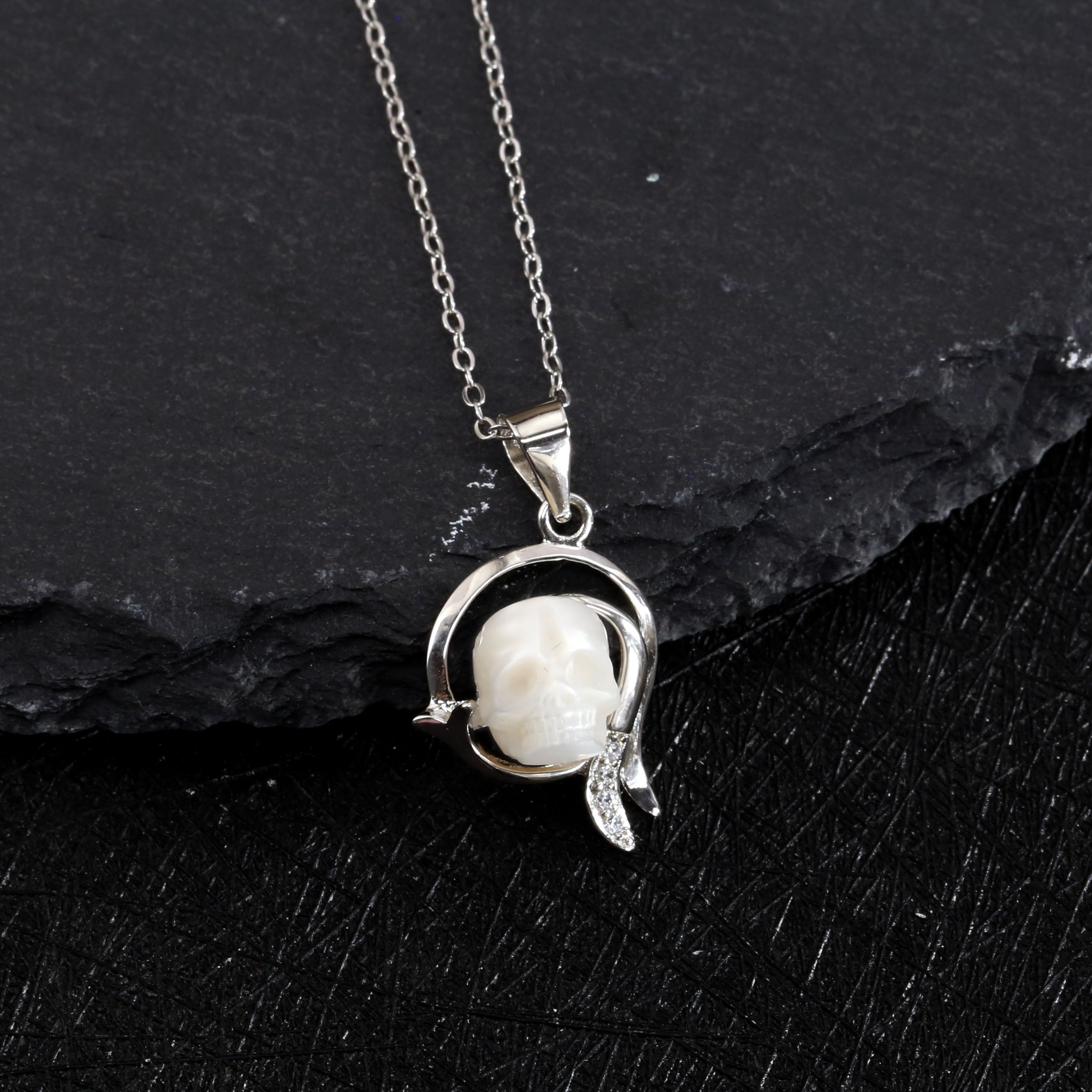 12 Zodiac Signs Capricorn Pearl Skull Necklace