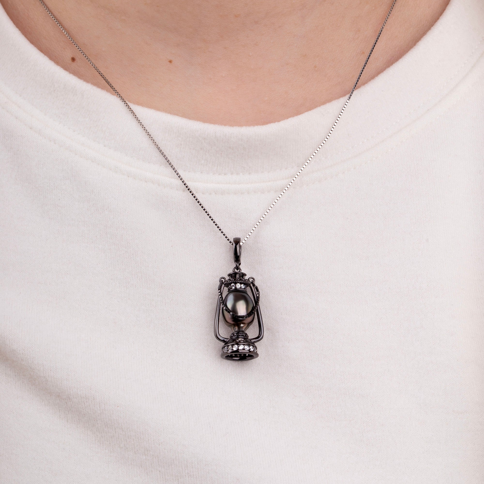 Black Tahitian Pearl Oil Lantern Necklace