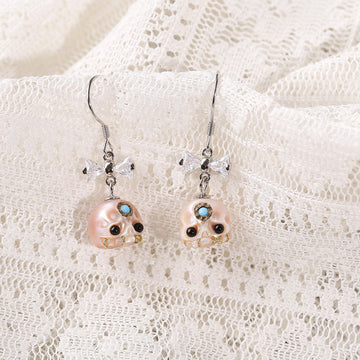 Boucles d'oreilles à crochet crâne de perle de nœud