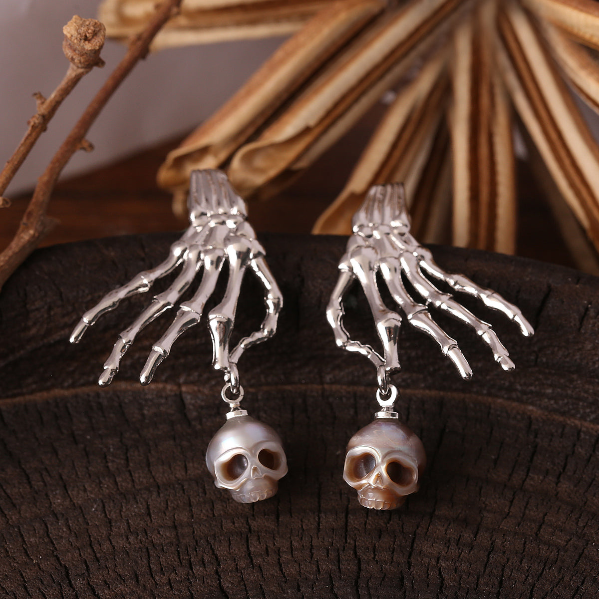 Carved Cranium Pearl With Dark-style Skeletal Hand Earrings-Gray