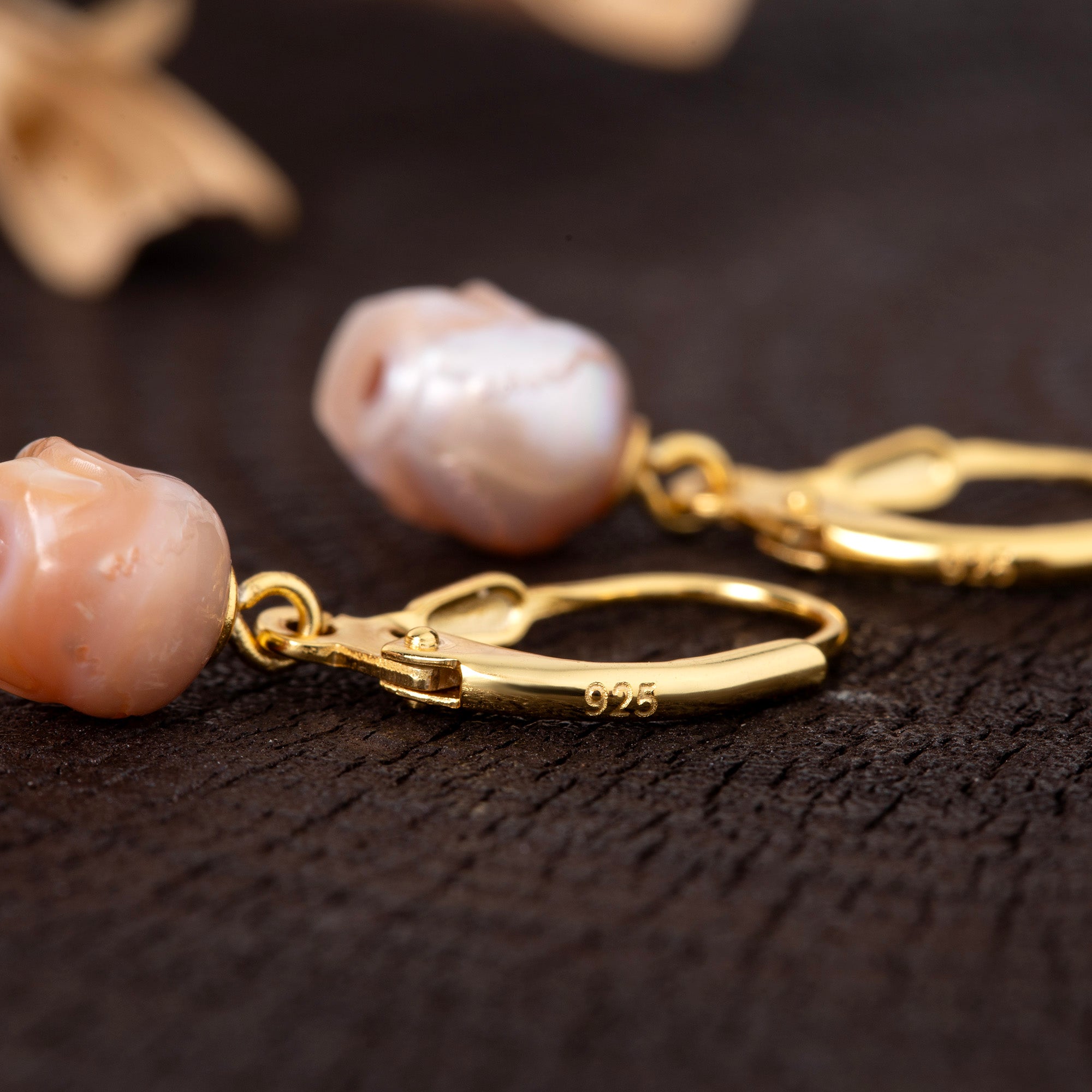 Classic Oval Ear Hook Pearl Skull Earrings