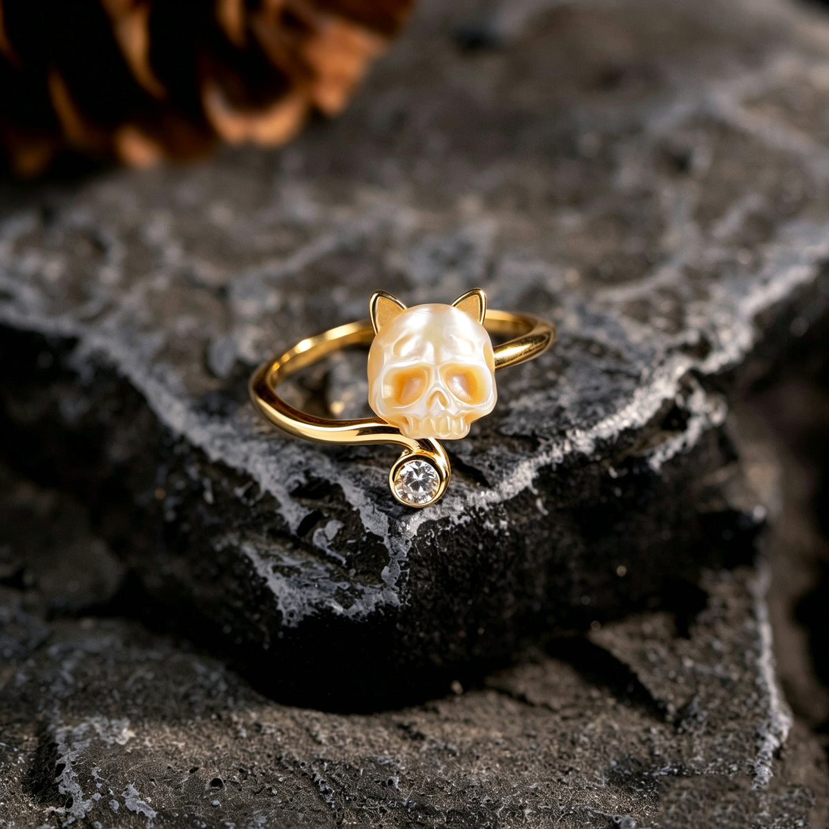 Cubic Zirconia Pearl Skull Cat Ring