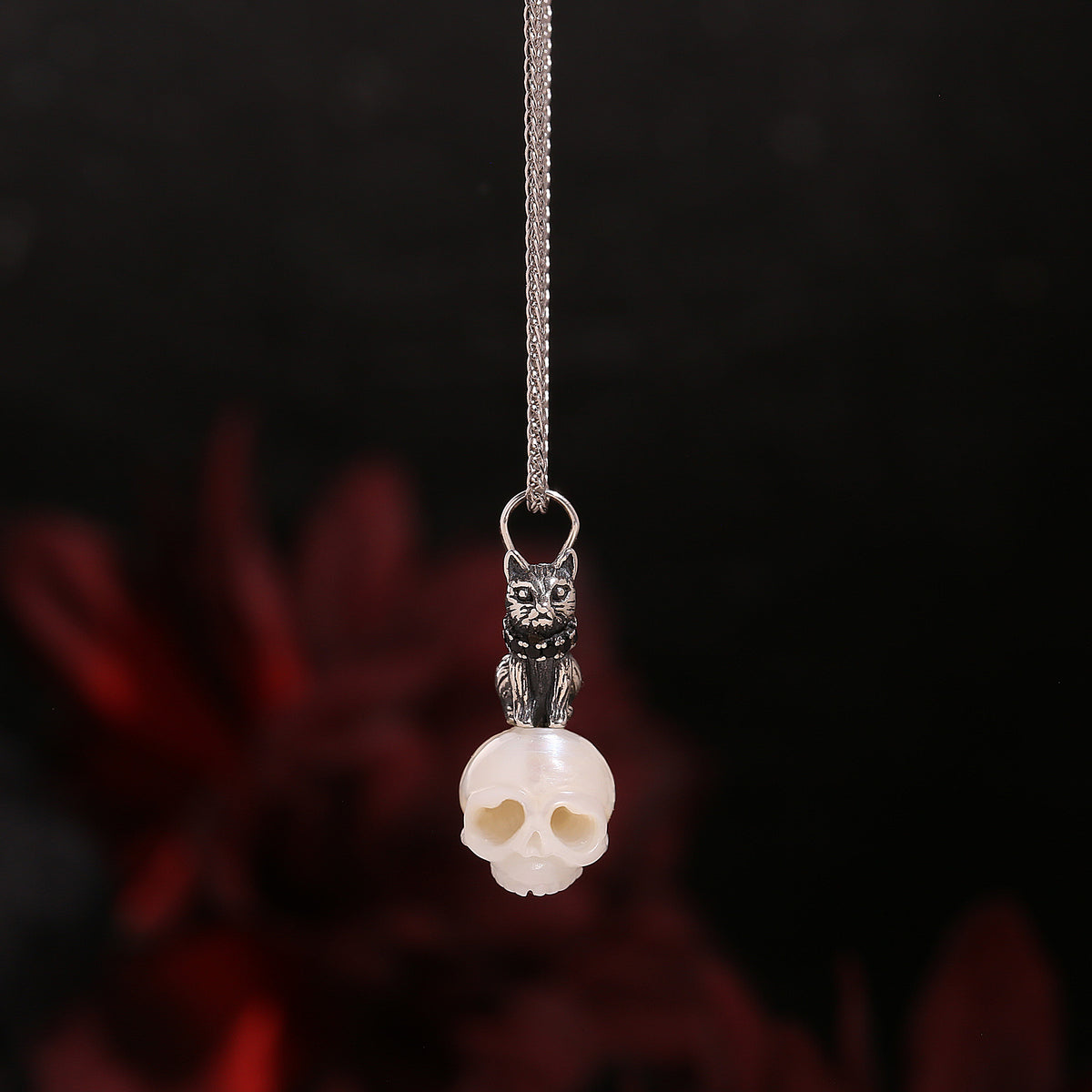 Collier de crâne de perle de Noël délicat
