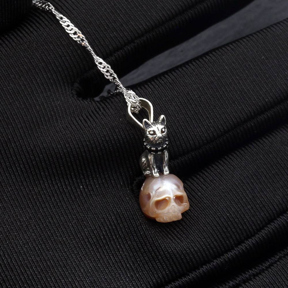 Distressed Celestial Cat Pearl Skull Necklace