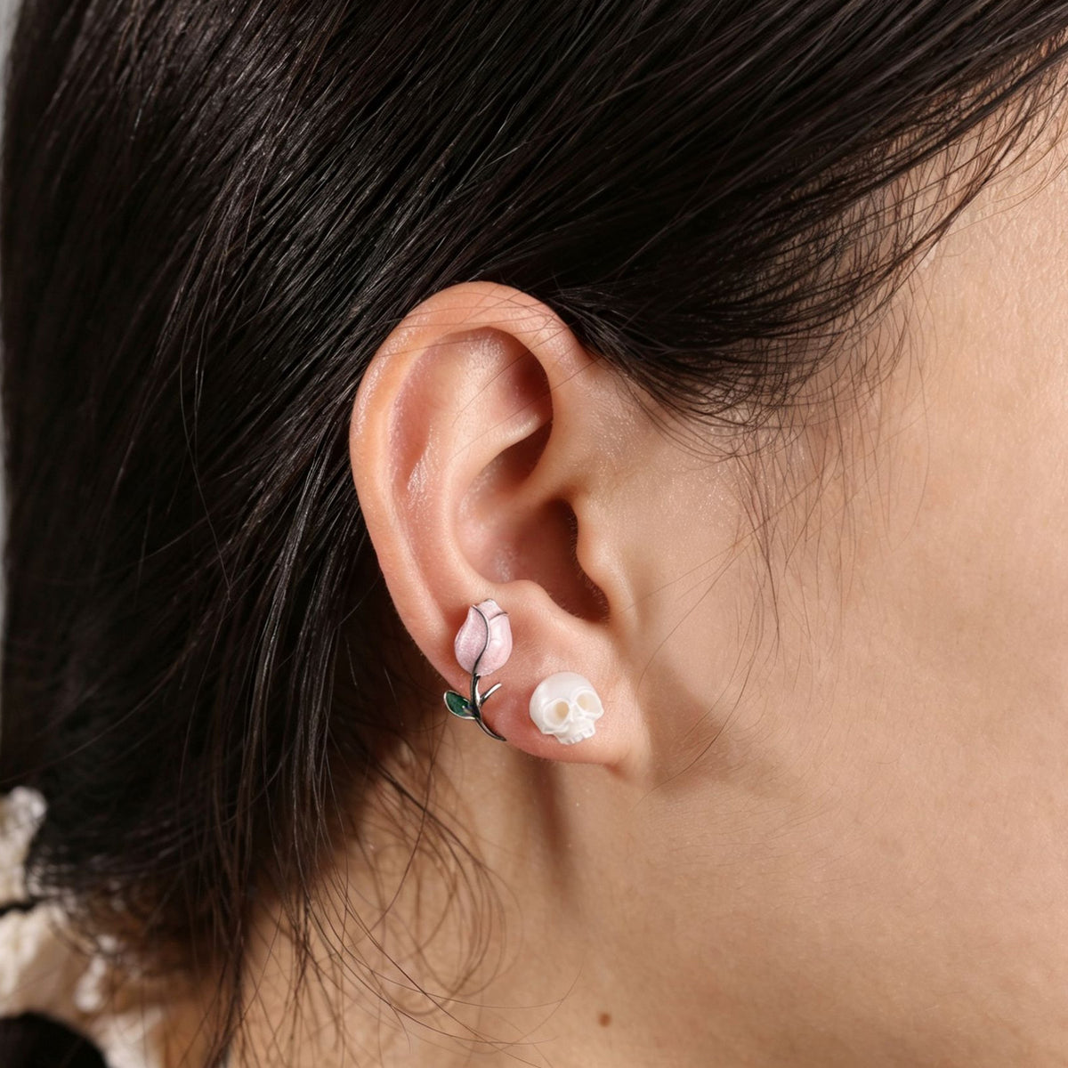 Tulip Pearl Cranium Stud Earrings