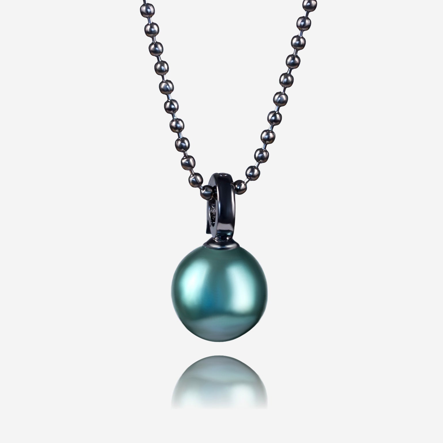 Elegant Black Tahitian Pearl Necklace