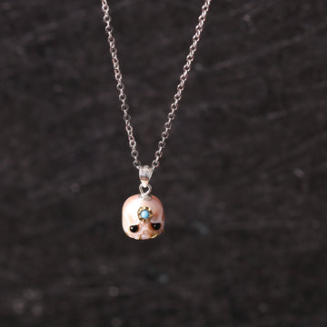 Calavera de perlas talladas Śmaśana Collar de cuentas de piedras preciosas